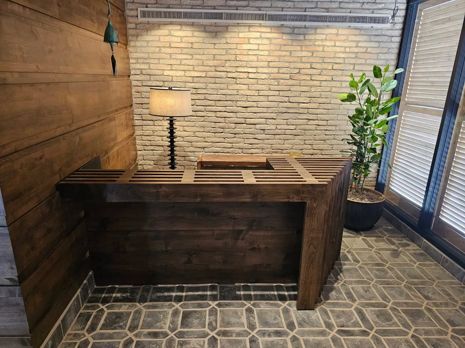 MCI Woodwork — finished bar interior